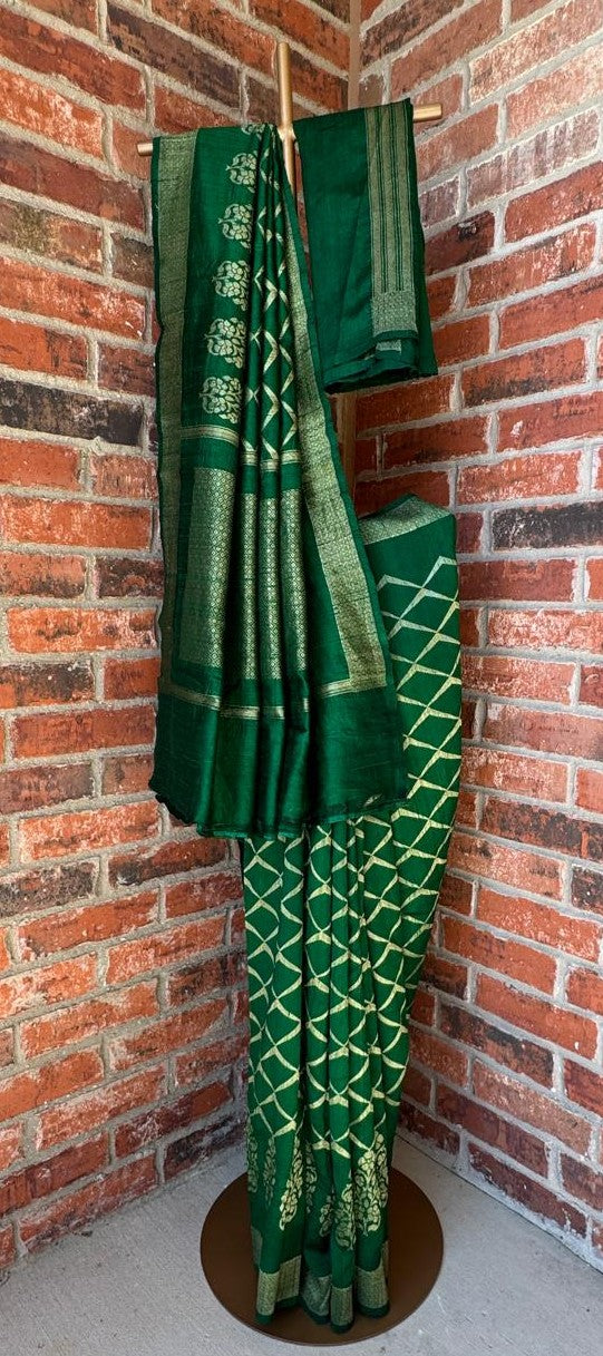 Green Pure Raw Silk Saree with Zari Lattice and Buta Border